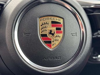 Porsche Macan 5dr PDK