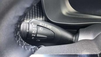 Volvo XC40 2.0 B4P Plus Black Edition 5dr Auto