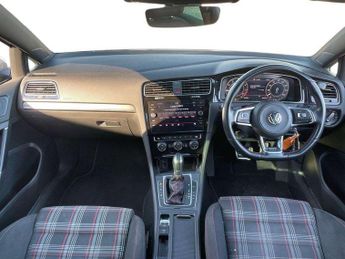 Volkswagen Golf GTI 2.0 TSI GTI 5dr DSG