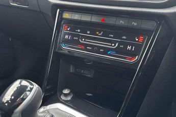 Volkswagen T-Roc 1.5 TSI R-Line 5dr DSG