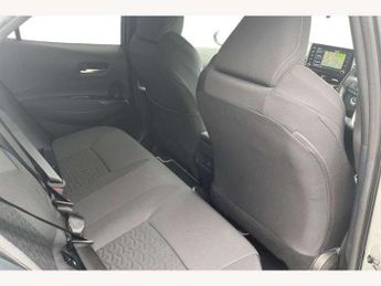 Toyota Corolla 1.8 VVT-i Hybrid Icon Tech 5dr CVT