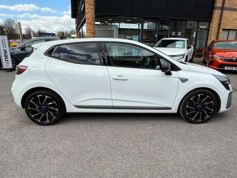 Renault Clio 1.6 E-TECH full hybrid 145 Esprit Alpine 5dr Auto