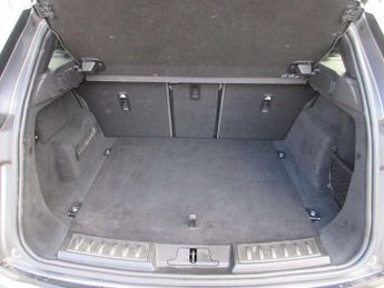 Land Rover Range Rover Evoque 1.5 P300e R-Dynamic SE 5dr Auto