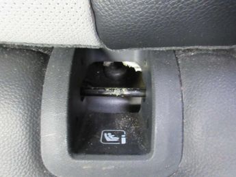 Land Rover Range Rover Evoque 1.5 P300e R-Dynamic SE 5dr Auto