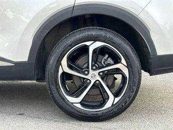 MG HS 1.5 T-GDI Trophy 5dr DCT