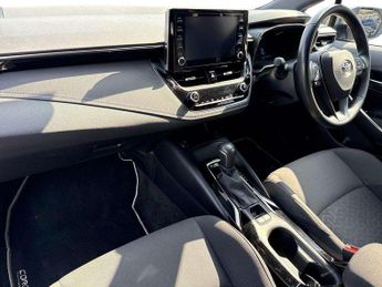 Toyota Corolla Touring Sport 1.8 VVT-i Hybrid Icon 5dr CVT