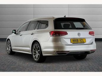 Volkswagen Passat Estate 2.0 TDI R-Line 5dr DSG [Panoramic Roof] [7 Speed]