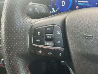 Ford Kuga 2.5 PHEV ST-Line X Edition 5dr CVT