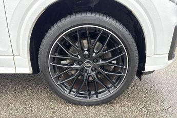 Audi Q2 35 TFSI Black Edition 5dr S Tronic
