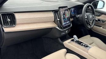 Volvo XC90 2.0 B5P Plus Dark 5dr AWD Geartronic