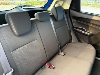 Suzuki Swift 1.2 Dualjet 83 12V Hybrid SZ-T 5dr Auto