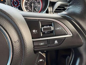 Suzuki Swift 1.2 Dualjet 83 12V Hybrid SZ-T 5dr Auto