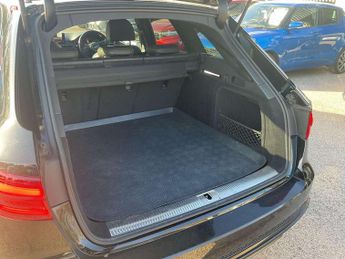 Audi A4 Avant 40 TDI Black Edition 5dr S Tronic