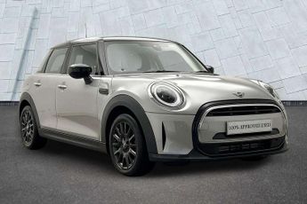 MINI Hatchback 5dr 1.5 Cooper Classic 5dr Auto