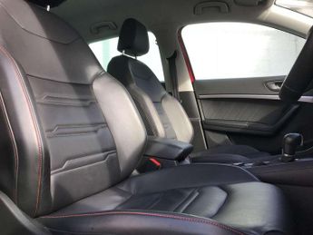 SEAT Ateca 1.5 TSI EVO FR Sport 5dr DSG