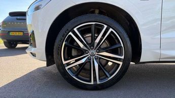 Volvo XC60 2.0 T8 [390] Hybrid R DESIGN 5dr AWD Geartronic