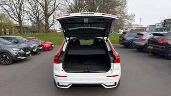 Volvo XC60 2.0 B5P R DESIGN 5dr Geartronic