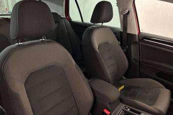 Volkswagen Golf 2.0 TDI GT 5dr DSG