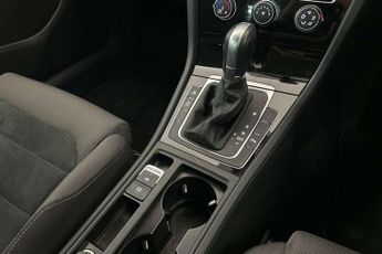 Volkswagen Golf 2.0 TDI GT 5dr DSG