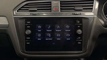 Volkswagen Tiguan 1.5 TSI 150 Life 5dr DSG