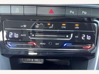 Volkswagen T-Roc 1.5 TSI Life 5dr DSG