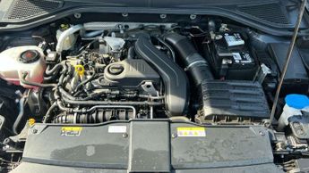 Volkswagen T-Roc 1.5 TSI R-Line 5dr DSG