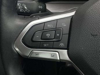 Volkswagen Golf 1.5 eTSI 150 Style 5dr DSG