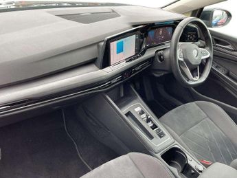 Volkswagen Golf 1.5 eTSI 150 Style 5dr DSG