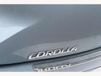 Toyota Corolla 2.0 VVT-i Hybrid Excel 5dr CVT