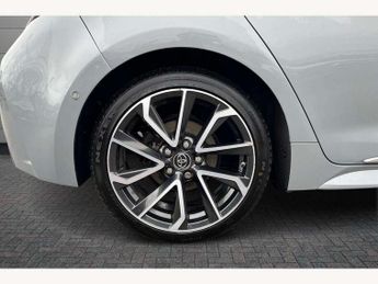 Toyota Corolla 2.0 VVT-i Hybrid Excel 5dr CVT
