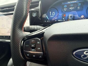 Ford Puma 1.0 EcoBoost Hybrid mHEV ST-Line 5dr DCT