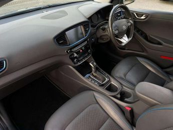 Hyundai IONIQ 1.6 GDi Hybrid Premium SE 5dr DCT