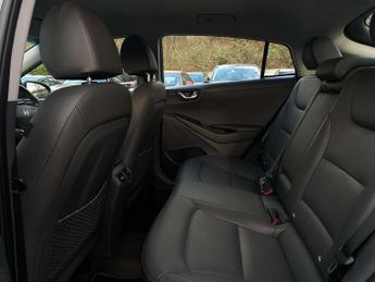 Hyundai IONIQ 1.6 GDi Hybrid Premium SE 5dr DCT