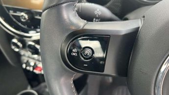 MINI Hatchback 5dr 1.5 Cooper Exclusive 5dr Auto