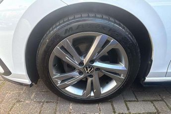 Volkswagen Golf TDi 2.0 TDI 150 R-Line 5dr DSG