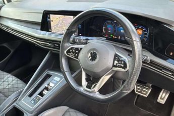 Volkswagen Golf 2.0 TDI 150 R-Line 5dr DSG