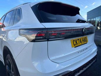 Volkswagen Tiguan 2.0 TDI R-Line 5dr DSG