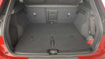 Volvo XC40 1.5 T3 [163] R DESIGN 5dr Geartronic