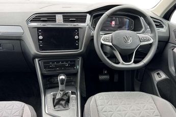 Volkswagen Tiguan 1.4 TSI eHybrid Life 5dr DSG