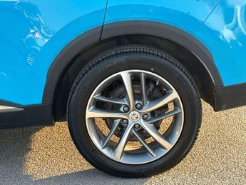 MG HS 1.5 T-GDI PHEV Exclusive 5dr Auto