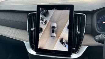 Volvo XC90 2.0 B5P Ultra Dark 5dr AWD Geartronic