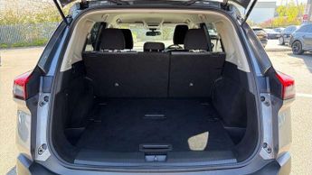 Nissan X-Trail 1.5 MHEV 163 N-Connecta 5dr Xtronic