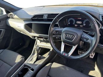 Audi Q3 45 TFSI Quattro S Line 5dr S Tronic