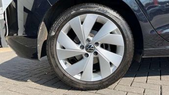 Volkswagen Golf 1.5 eTSI 150 Style 5dr DSG