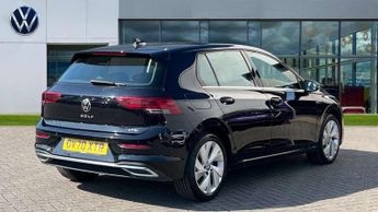 Volkswagen Golf 1.5 eTSI 150 Style 5dr DSG