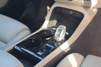 Volvo XC40 Recharge 1.5 T5 Recharge PHEV Inscription Pro 5dr Auto