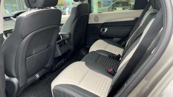 Land Rover Discovery 3.0 D350 Dynamic HSE 5dr Auto