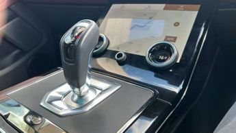 Land Rover Range Rover Evoque 2.0 P250 R-Dynamic HSE 5dr Auto