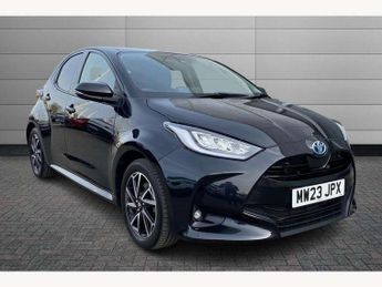 Toyota Yaris 1.5 Hybrid Design 5dr CVT