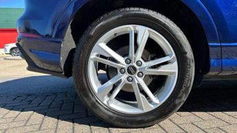 Audi Q3 35 TFSI S Line 5dr S Tronic [Leather]